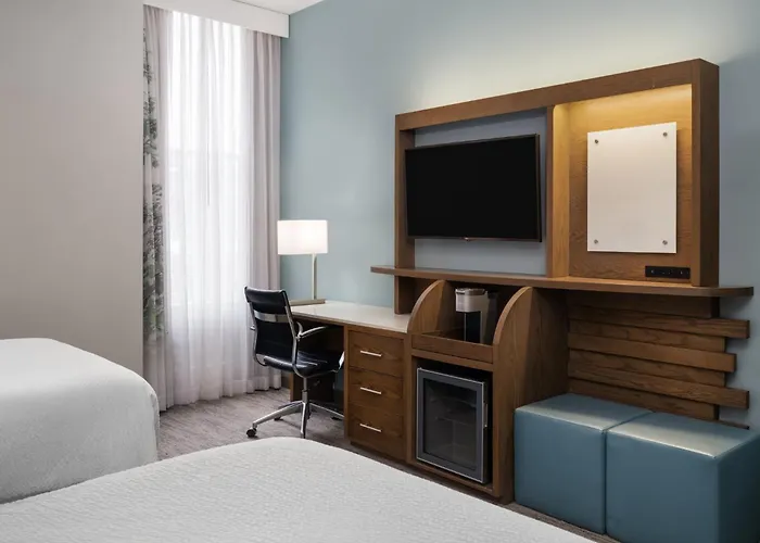 Even Downtown By Ihg Hotel Pittsburgh