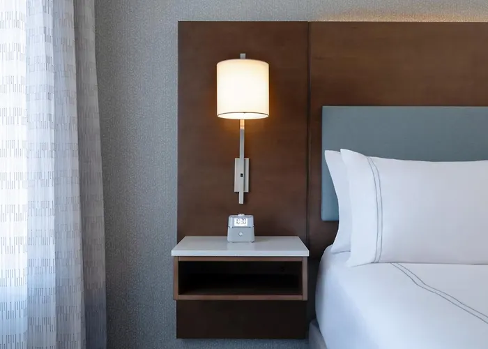 Even Downtown By Ihg Pittsburgh