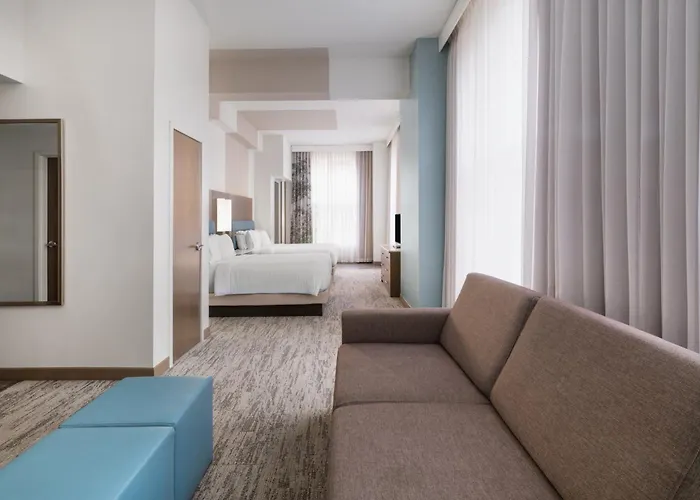 Even Downtown By Ihg Hotel Pittsburgh